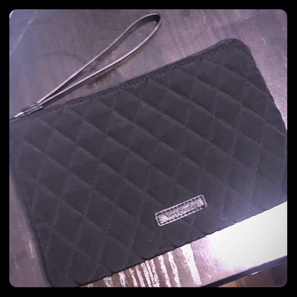 Black quilted Vera Bradley wristlet